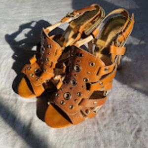 Michael Kors Brown Leather Laci Studded Cork Platform Heels SIZE 7